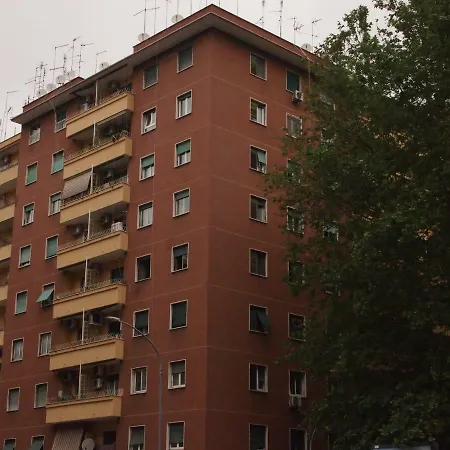 Domus Art Bramante Apartment
